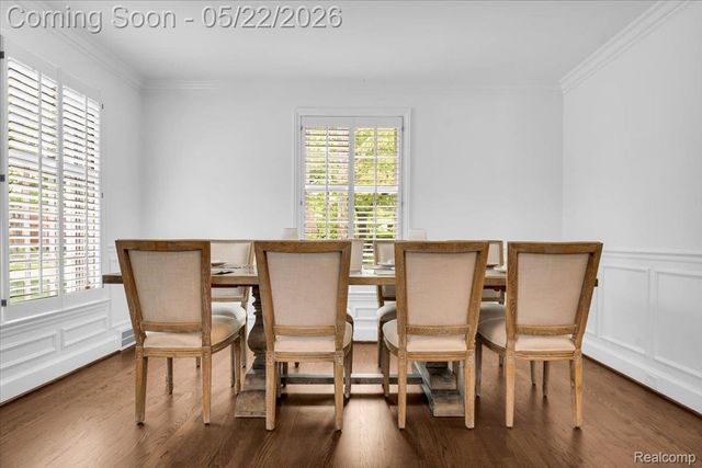 784 University Place, Grosse Pointe, MI 48230