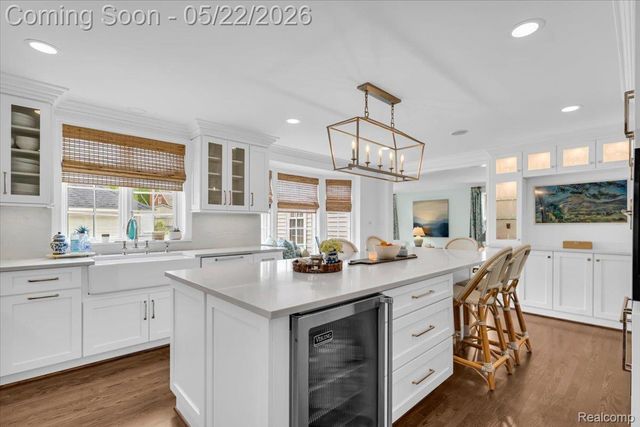 784 University Place, Grosse Pointe, MI 48230