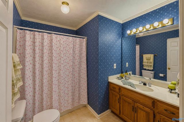 2816 Winthrop Drive, Decatur, AL 35603