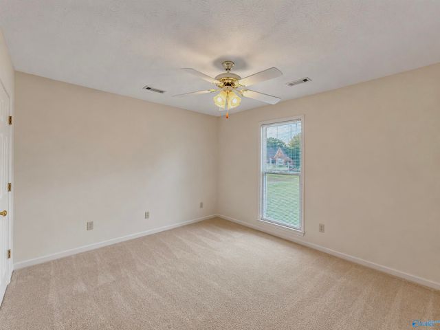 2816 Winthrop Drive, Decatur, AL 35603