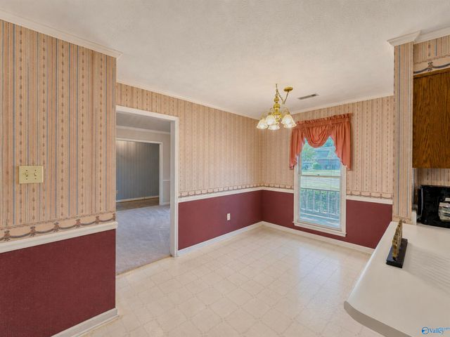 2816 Winthrop Drive, Decatur, AL 35603