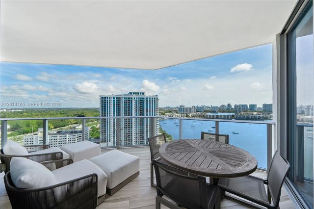 17111 Biscayne Blvd 2107, North Miami Beach, FL 33160