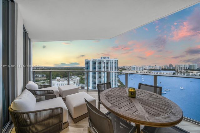 17111 Biscayne Blvd 2107, North Miami Beach, FL 33160