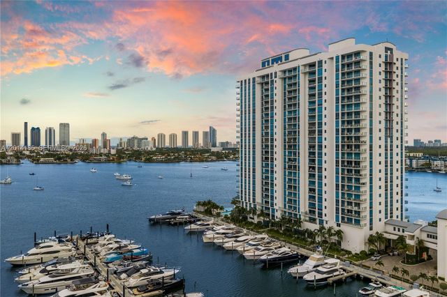 17111 Biscayne Blvd 2107, North Miami Beach, FL 33160
