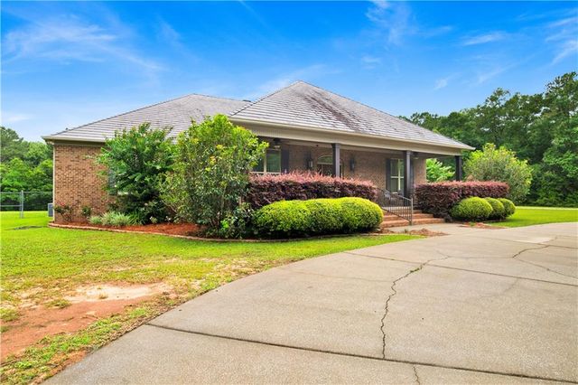 13775 Howells Ferry Road, Wilmer, AL 36587