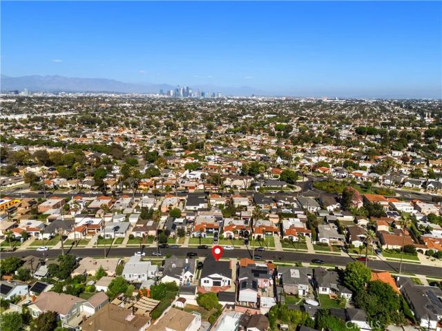3959 S Bronson Ave, Los Angeles, CA 90008