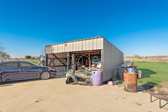 3510 Cattle Drive, Venus, TX 76084