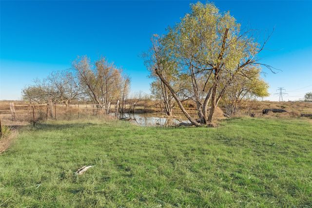 3510 Cattle Drive, Venus, TX 76084