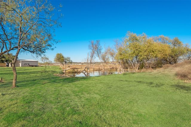 3510 Cattle Drive, Venus, TX 76084