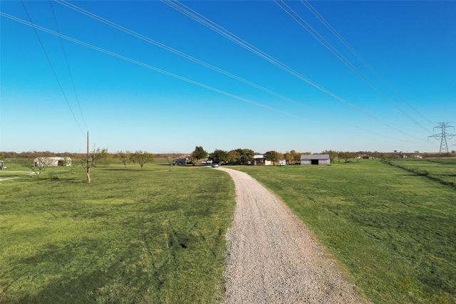 3510 Cattle Drive, Venus, TX 76084