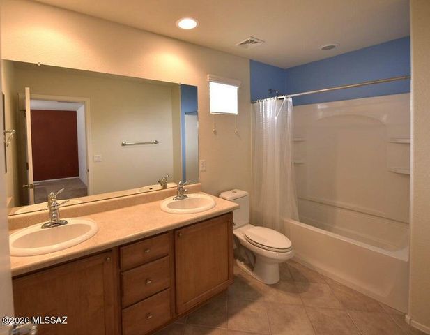 10590 E Pleasant Pasture Drive, Tucson, AZ 85747