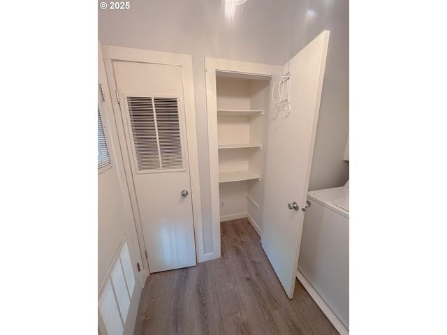 1655 S ELM St, Canby, OR 97013