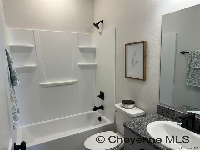 1628 CAROL ANN WAY, Cheyenne, WY 82007