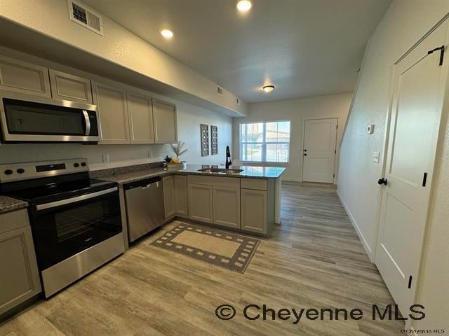 1628 CAROL ANN WAY, Cheyenne, WY 82007