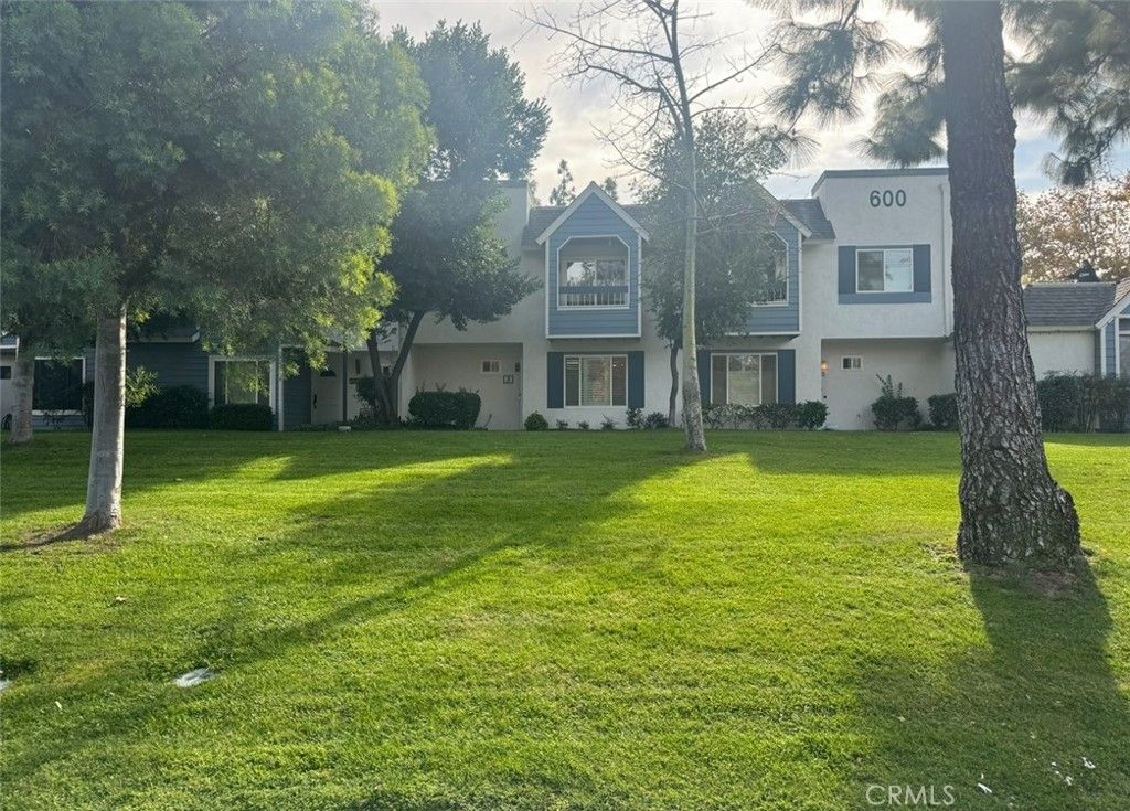 600 Church Place, Redlands, CA 92374