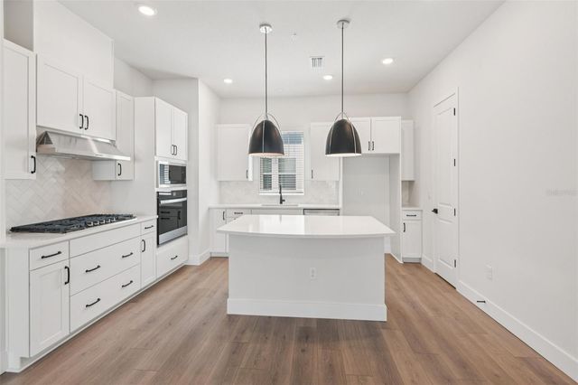 3133 4TH TERRACE N, St Petersburg, FL 33713