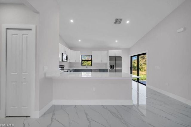 644 Woodcrest DR, Lehigh Acres, FL 33972