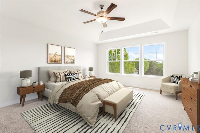 104 Pine Ridge Ln, Farmville, VA 23901