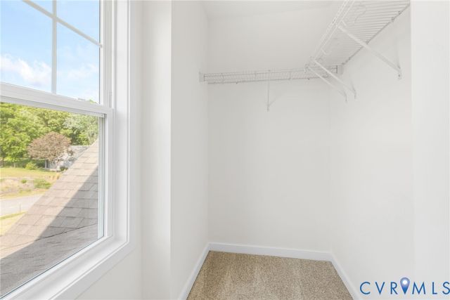 104 Pine Ridge Ln, Farmville, VA 23901