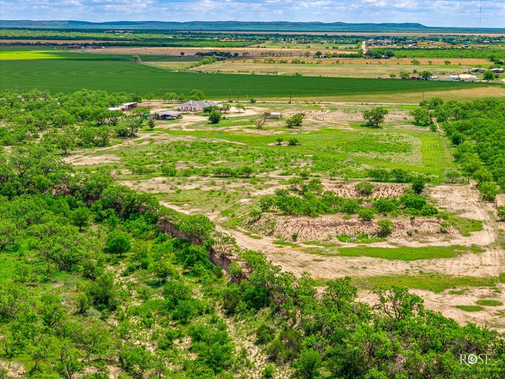 Image 16 of property listing at 10581 Ballard Rd, San Angelo, TX 76901