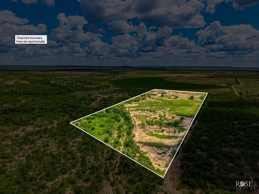 Image 17 of property listing at 10581 Ballard Rd, San Angelo, TX 76901