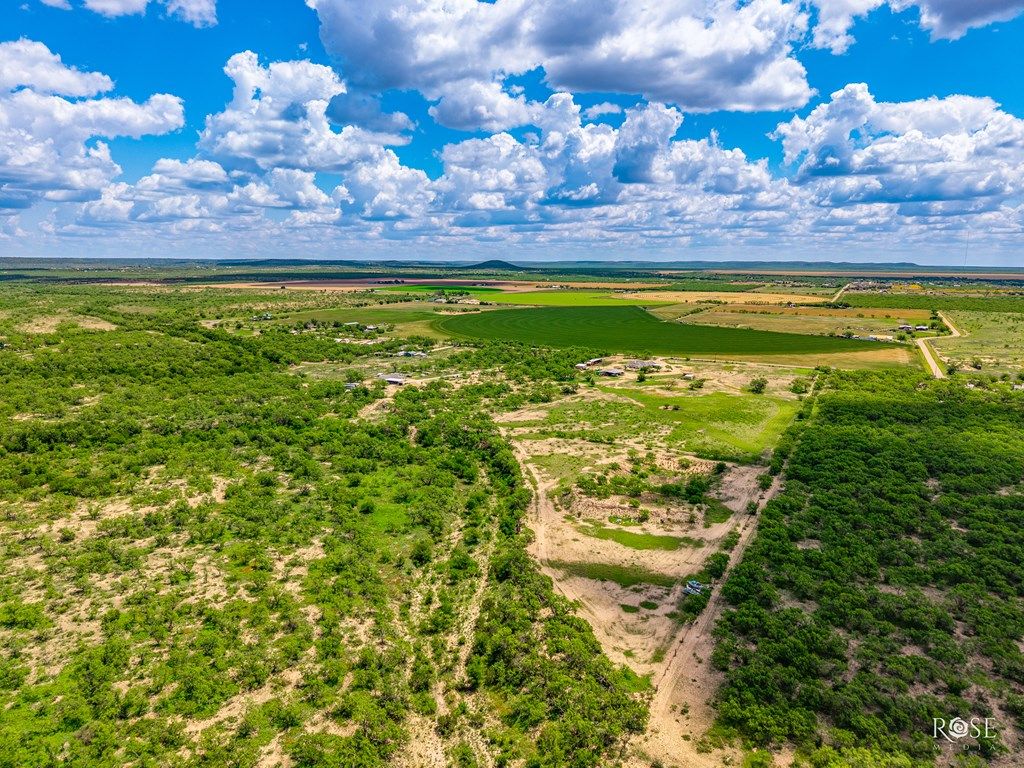 Image 18 of property listing at 10581 Ballard Rd, San Angelo, TX 76901