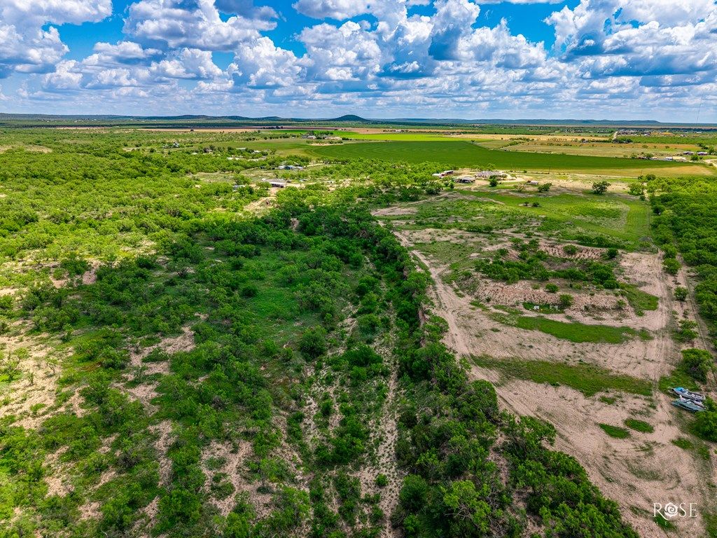Image 19 of property listing at 10581 Ballard Rd, San Angelo, TX 76901