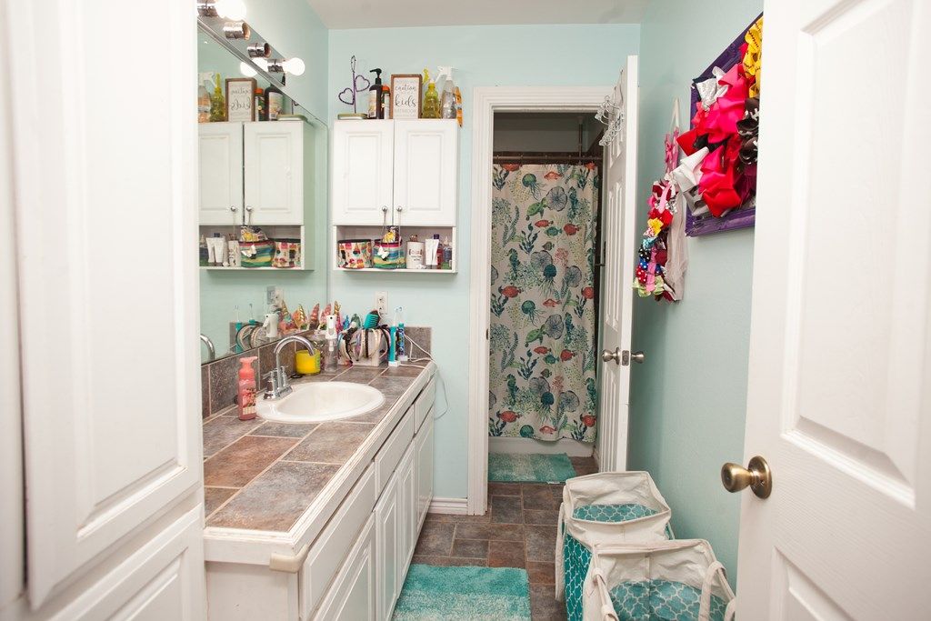 Image 32 of property listing at 10581 Ballard Rd, San Angelo, TX 76901