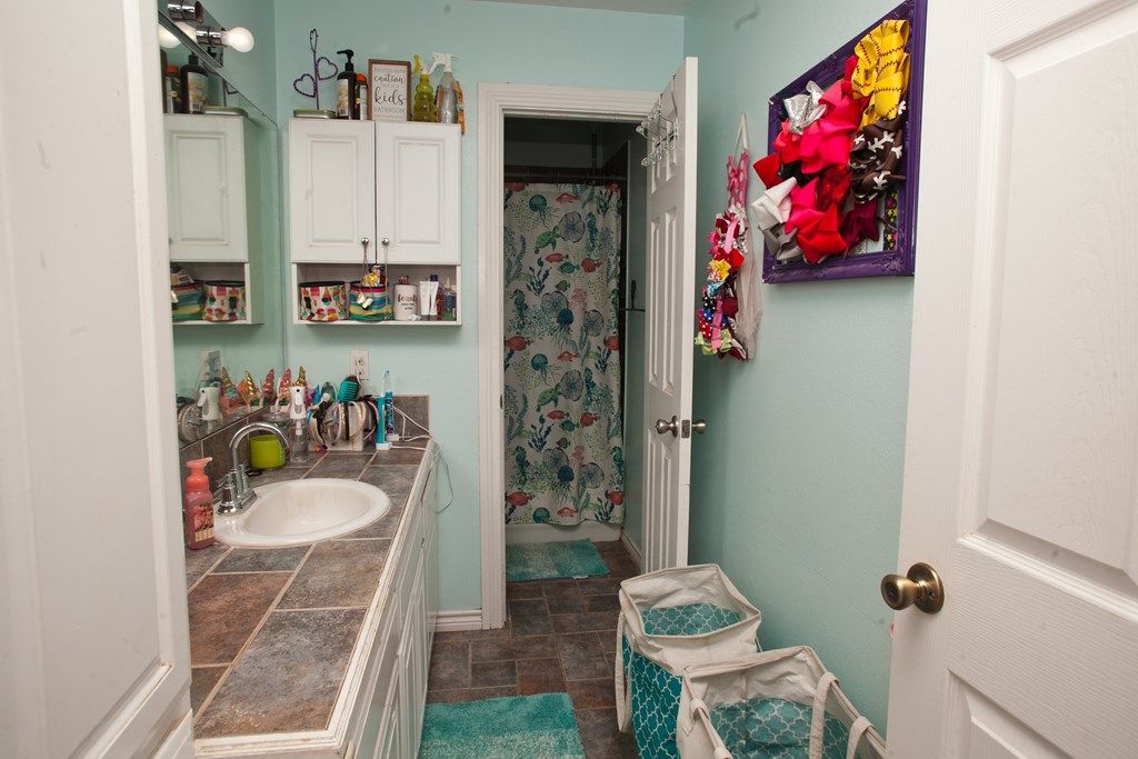 Image 33 of property listing at 10581 Ballard Rd, San Angelo, TX 76901