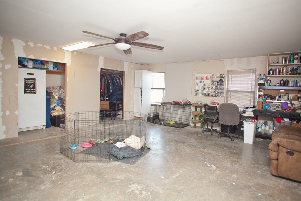 Image 64 of property listing at 10581 Ballard Rd, San Angelo, TX 76901