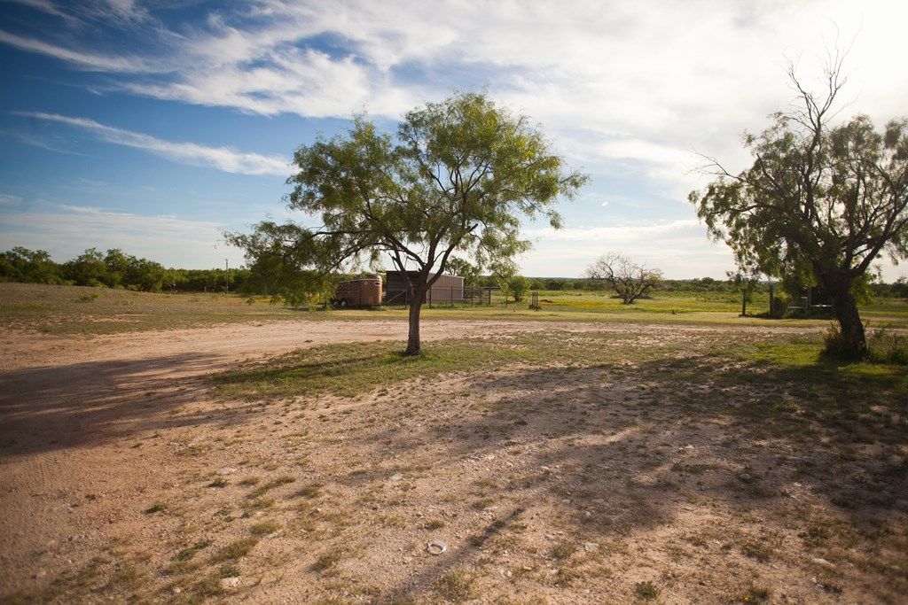 Image 66 of property listing at 10581 Ballard Rd, San Angelo, TX 76901