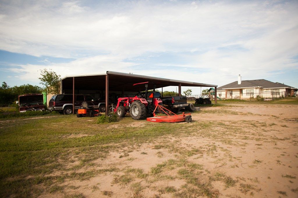Image 76 of property listing at 10581 Ballard Rd, San Angelo, TX 76901