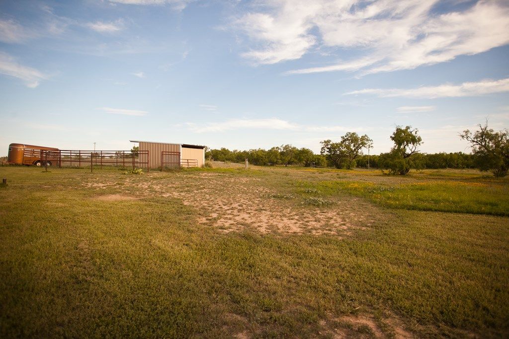 Image 78 of property listing at 10581 Ballard Rd, San Angelo, TX 76901