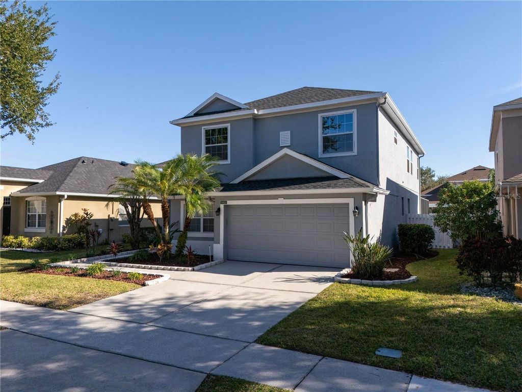 Image 2 of property listing at 14415 ESTRELLA DRIVE, Orlando, FL 32837