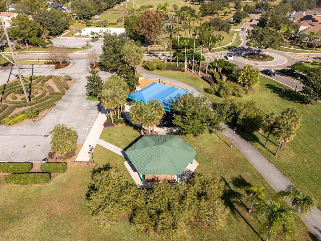 Image 12 of property listing at 14415 ESTRELLA DRIVE, Orlando, FL 32837