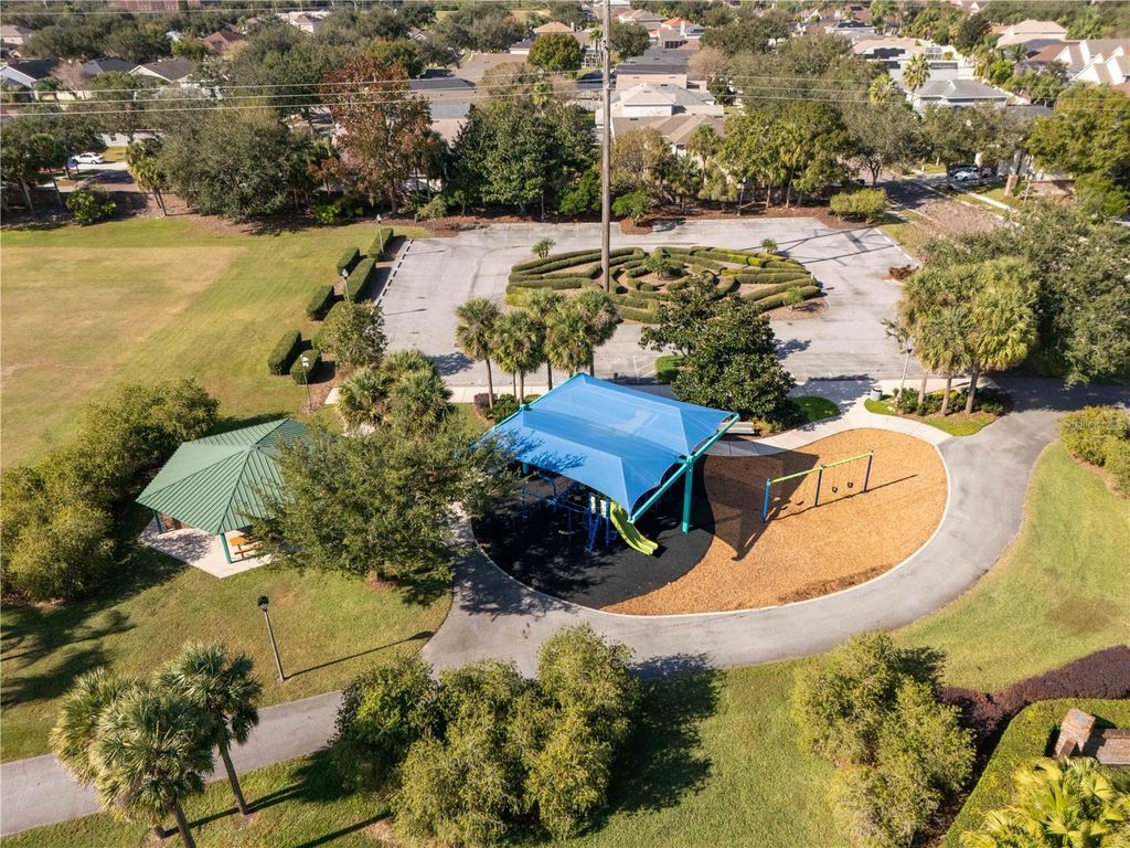 Image 13 of property listing at 14415 ESTRELLA DRIVE, Orlando, FL 32837