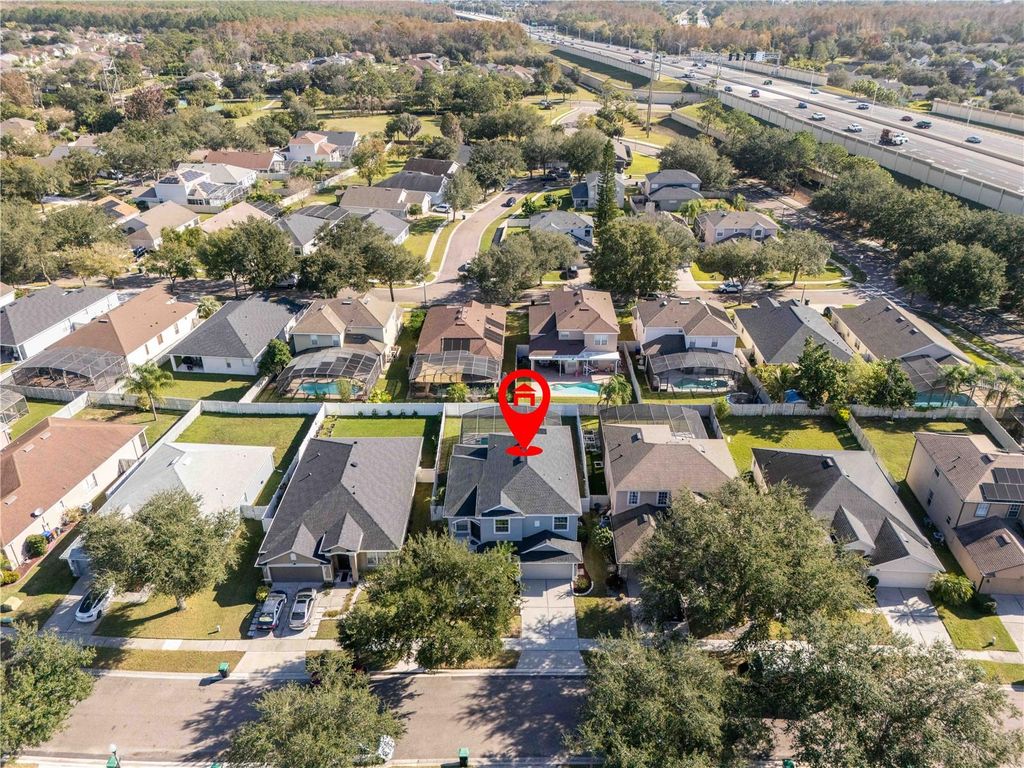 Image 4 of property listing at 14415 ESTRELLA DRIVE, Orlando, FL 32837