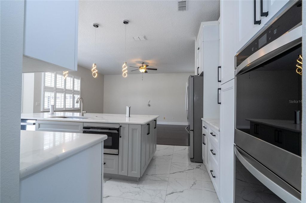 Image 32 of property listing at 14415 ESTRELLA DRIVE, Orlando, FL 32837