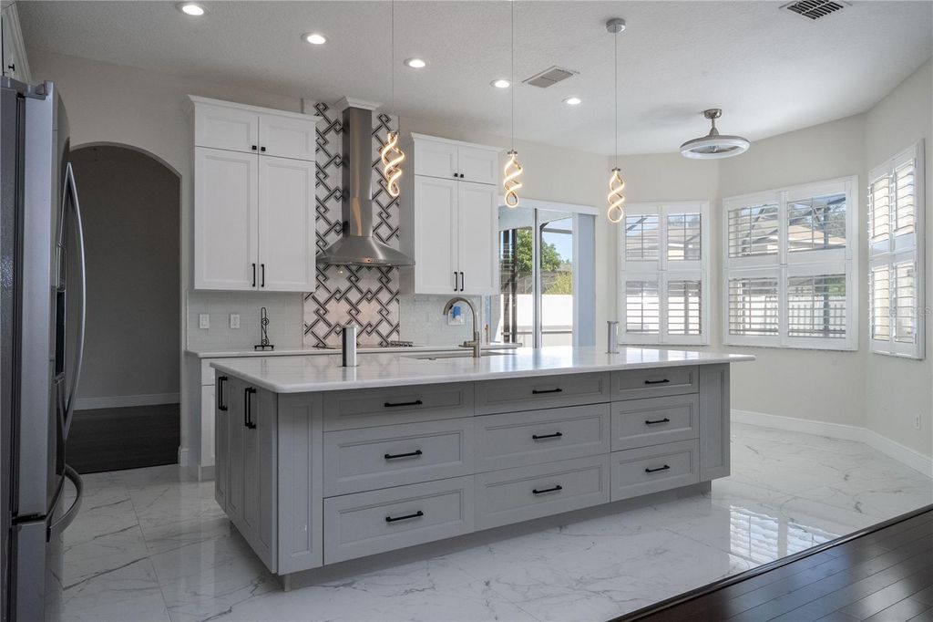 Image 38 of property listing at 14415 ESTRELLA DRIVE, Orlando, FL 32837