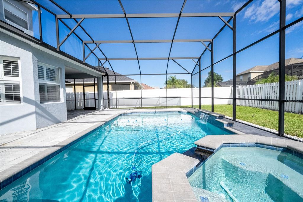 Image 60 of property listing at 14415 ESTRELLA DRIVE, Orlando, FL 32837