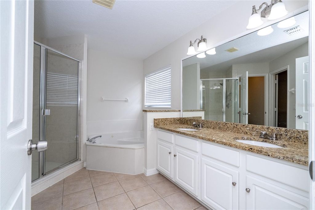 Image 66 of property listing at 14415 ESTRELLA DRIVE, Orlando, FL 32837