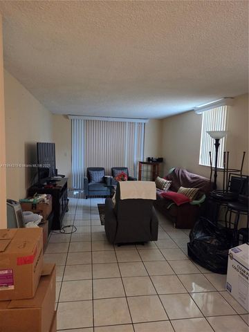 14165 SW 87th St D103, Miami, FL 33183