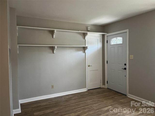 2213 Shamrock Drive, Charlotte, NC 28205