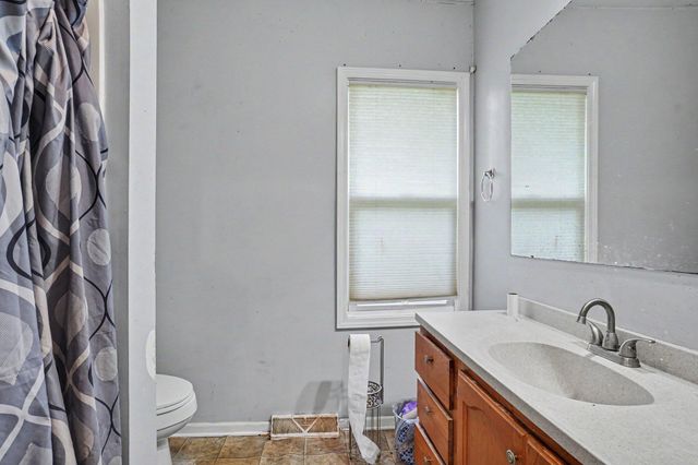 749 Hutchinson Street, Kalamazoo City, MI 49008