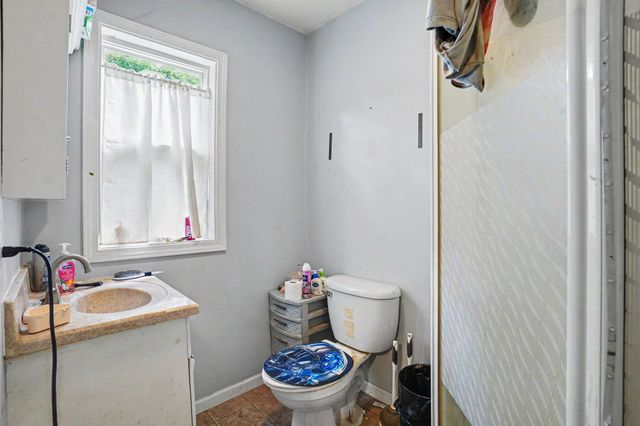 749 Hutchinson Street, Kalamazoo City, MI 49008