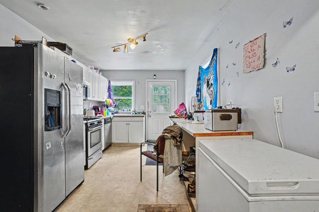 749 Hutchinson Street, Kalamazoo City, MI 49008