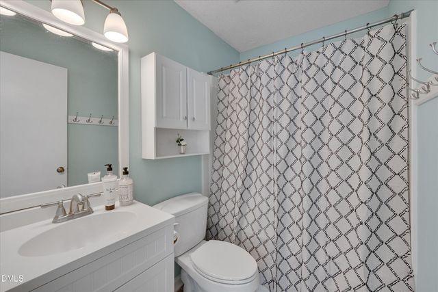 4901 Rollingwood Drive, Durham, NC 27713