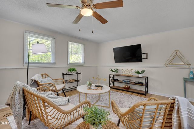 4901 Rollingwood Drive, Durham, NC 27713