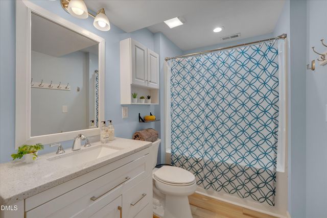 4901 Rollingwood Drive, Durham, NC 27713