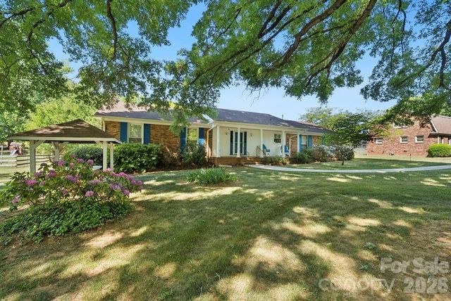 6425 Lebanon Road, Mint Hill, NC 28227